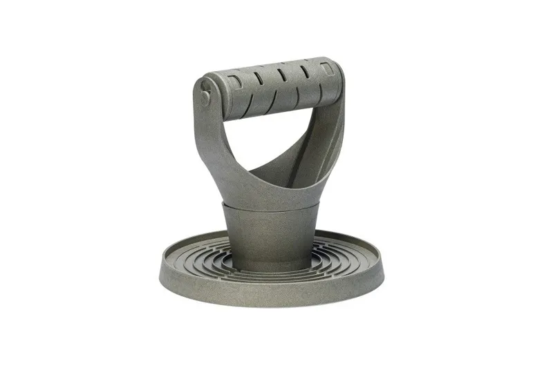 Beeztees Chicken Play and Snack Tower