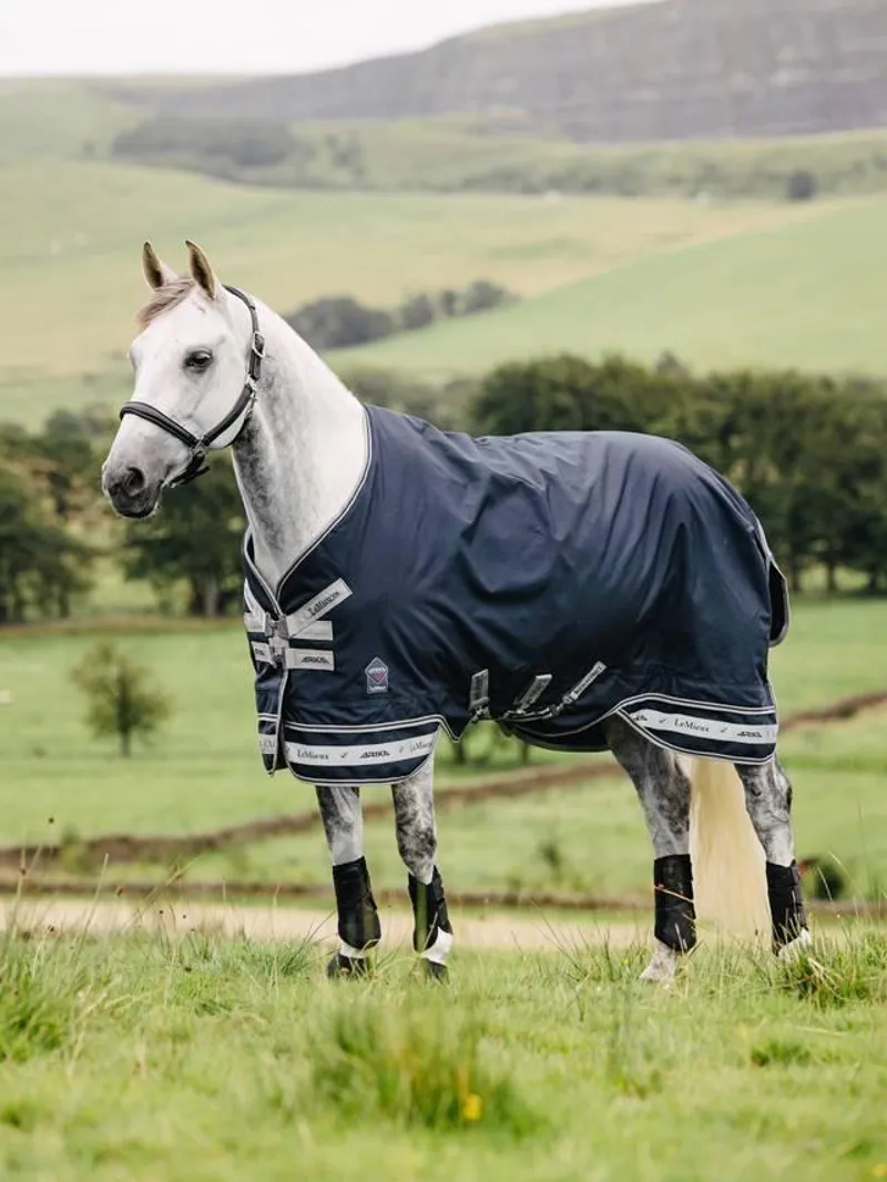 LeMieux Arika Featherweight Rug 0g Navy-1