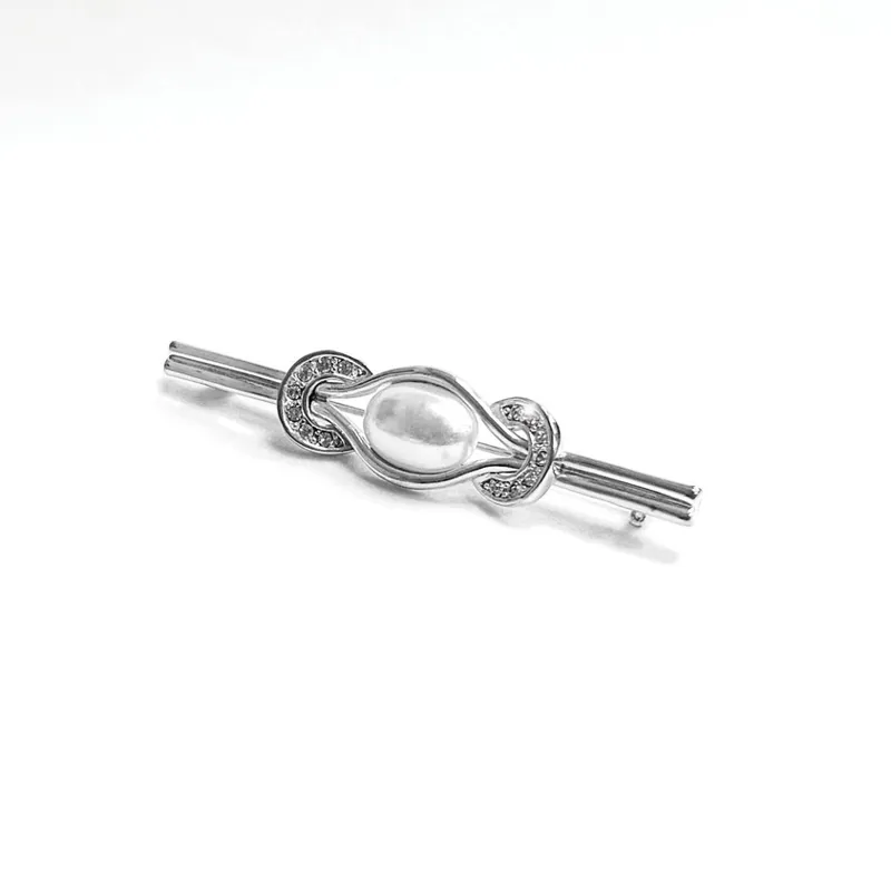 Equitech Pearl and Horseshoe Stock Pin in Silver