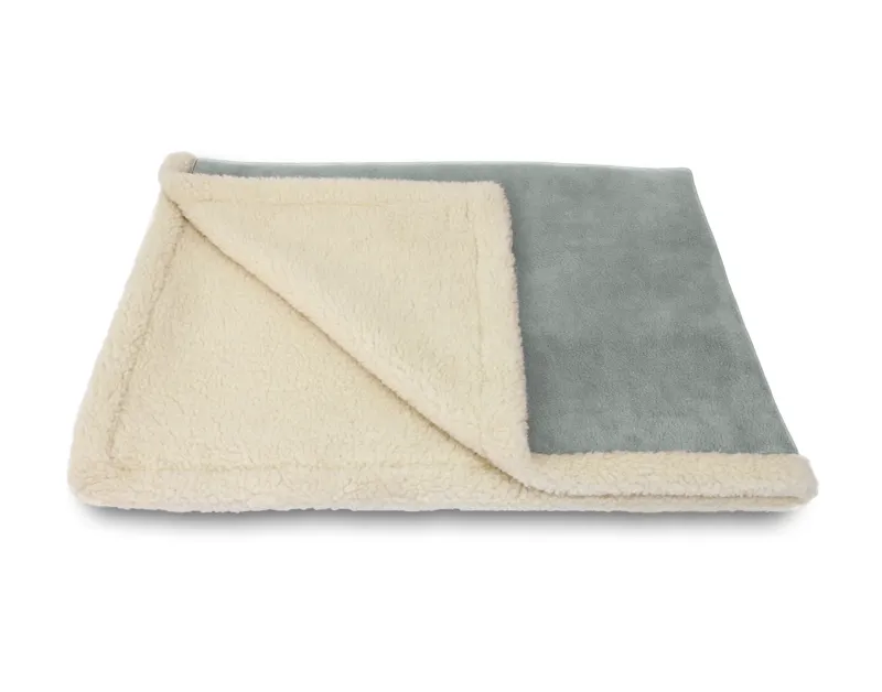 Earthbound Sherpa Fleece Blanket Dove Grey