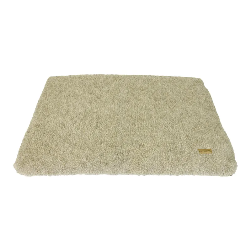 Earthbound Crate Mat Removable Sherpa Waterproof Beige-1