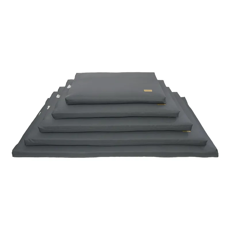 Earthbound Crate Mat Waterproof Grey