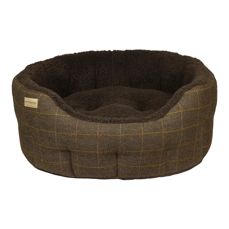 Earthbound Classic Round Traditional Tweed Bed Brown-1