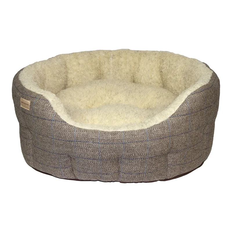 Earthbound Classic Round Traditional Tweed Bed Beige-1