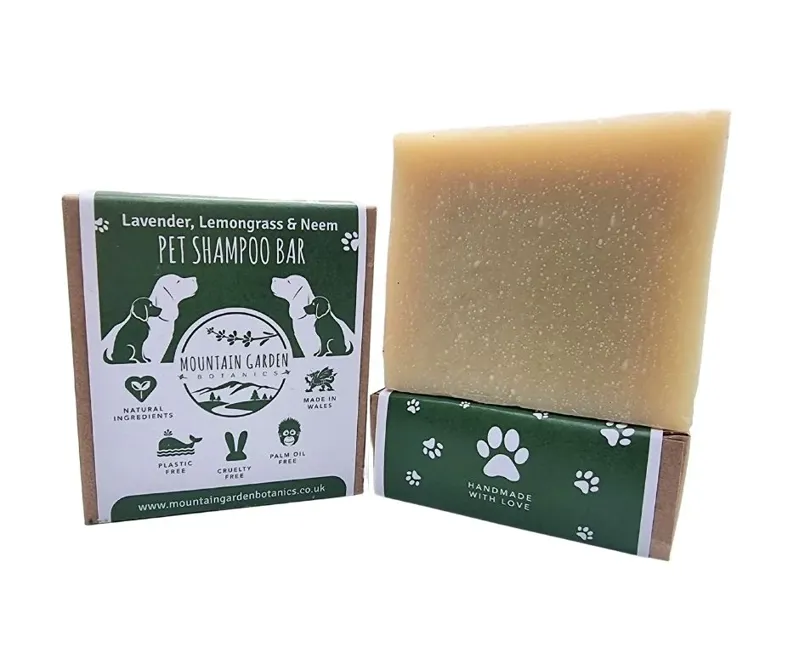 Mountain Garden Botanics Lavender Lemongrass and Neem Pet Shampoo Bar-1