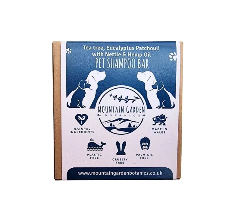 Mountain Garden Botanics Tea Tree Eucalyptus and Patchouli Pet Shampoo Bar