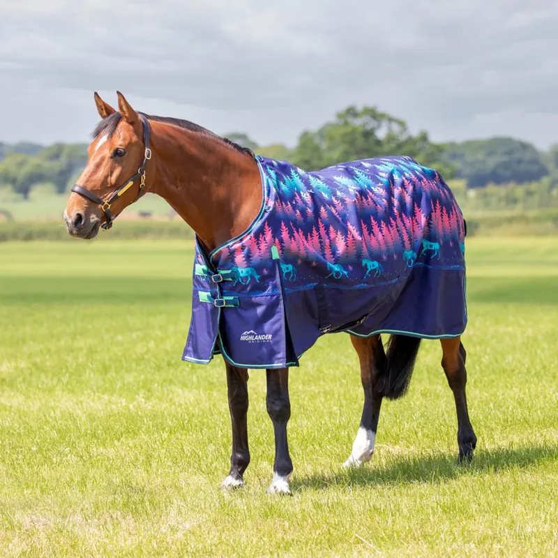 Highlander Original Lite Turnout Rug in Navy Forest