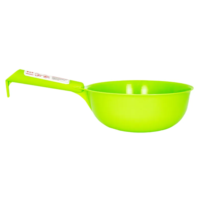 Red Gorilla Scoop in Pistachio