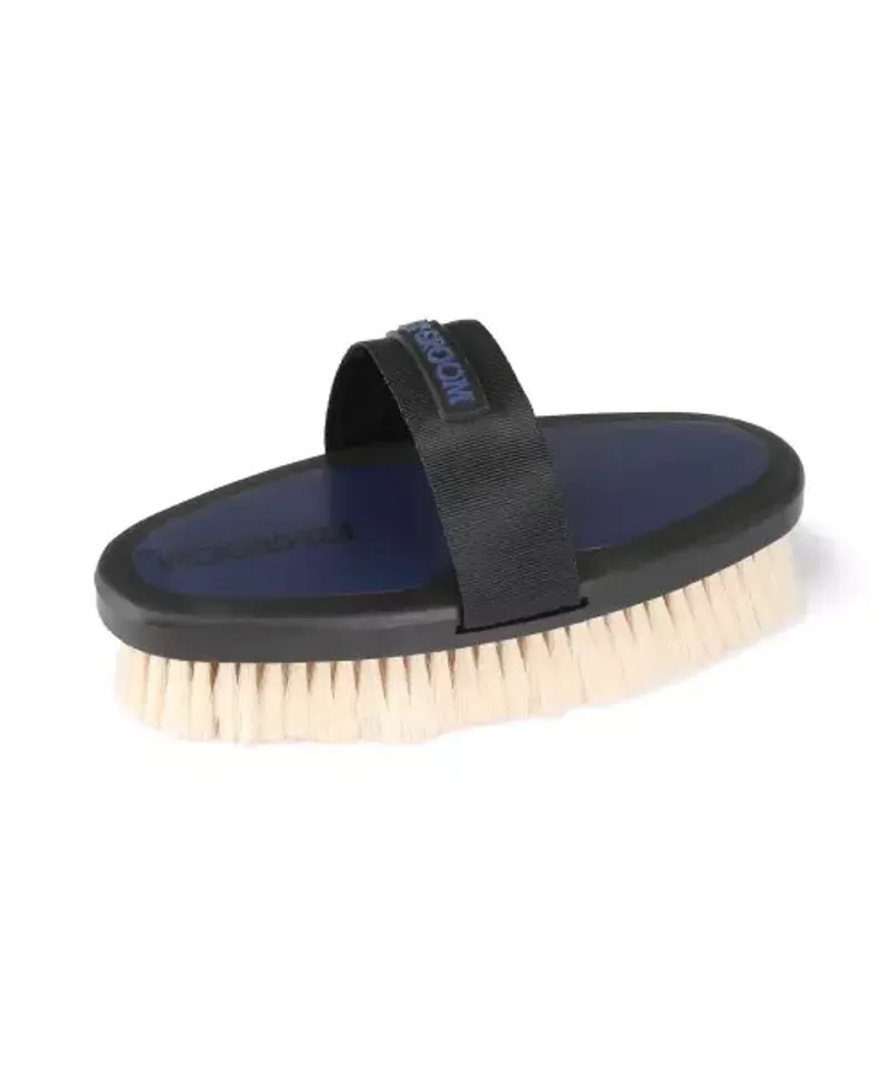 EZI-GROOM Grip Body Brush With Goat Hair FOREST Large-1