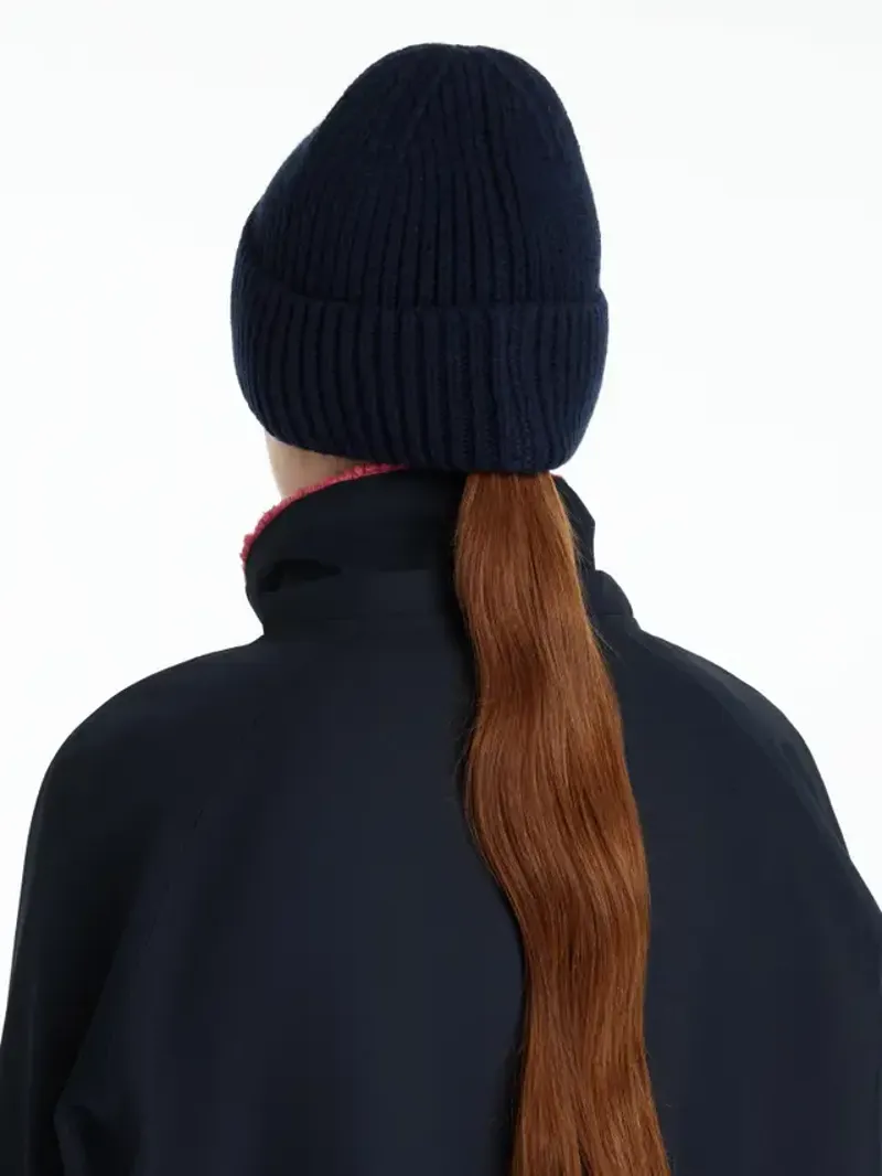 LeMieux Bodie Beanie Navy-1