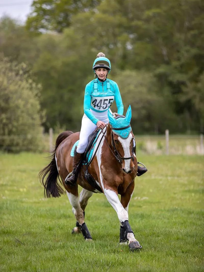 LeMieux Eventing Bib in Azure -1
